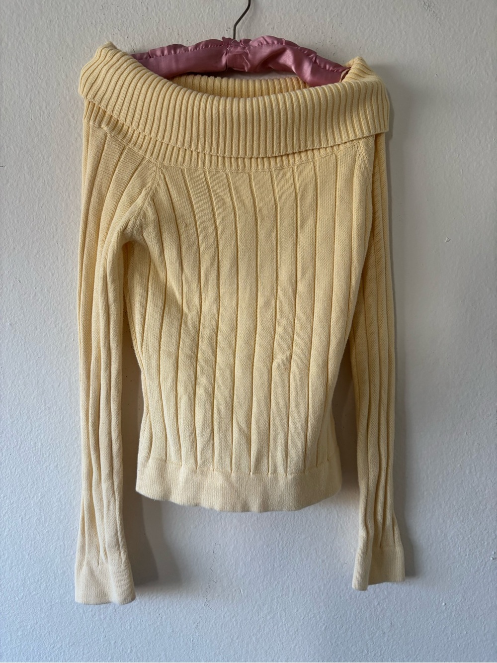 Vintage Butter Yellow off the shoulder Fall Couqet Sweater